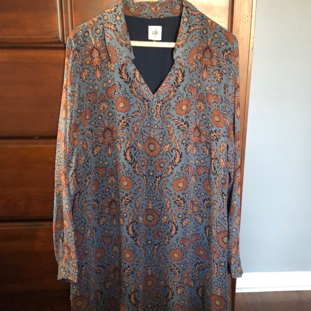 Cabi provincial dress